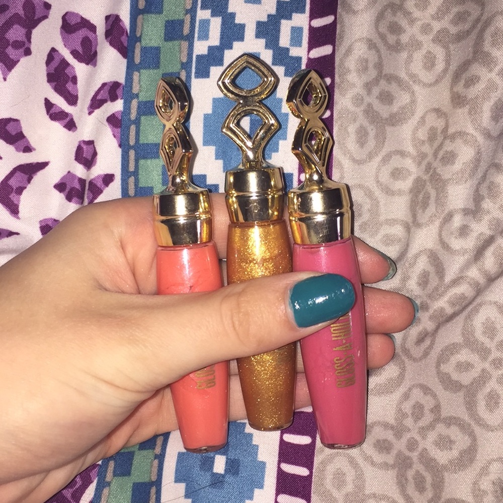 Three lip glosses!